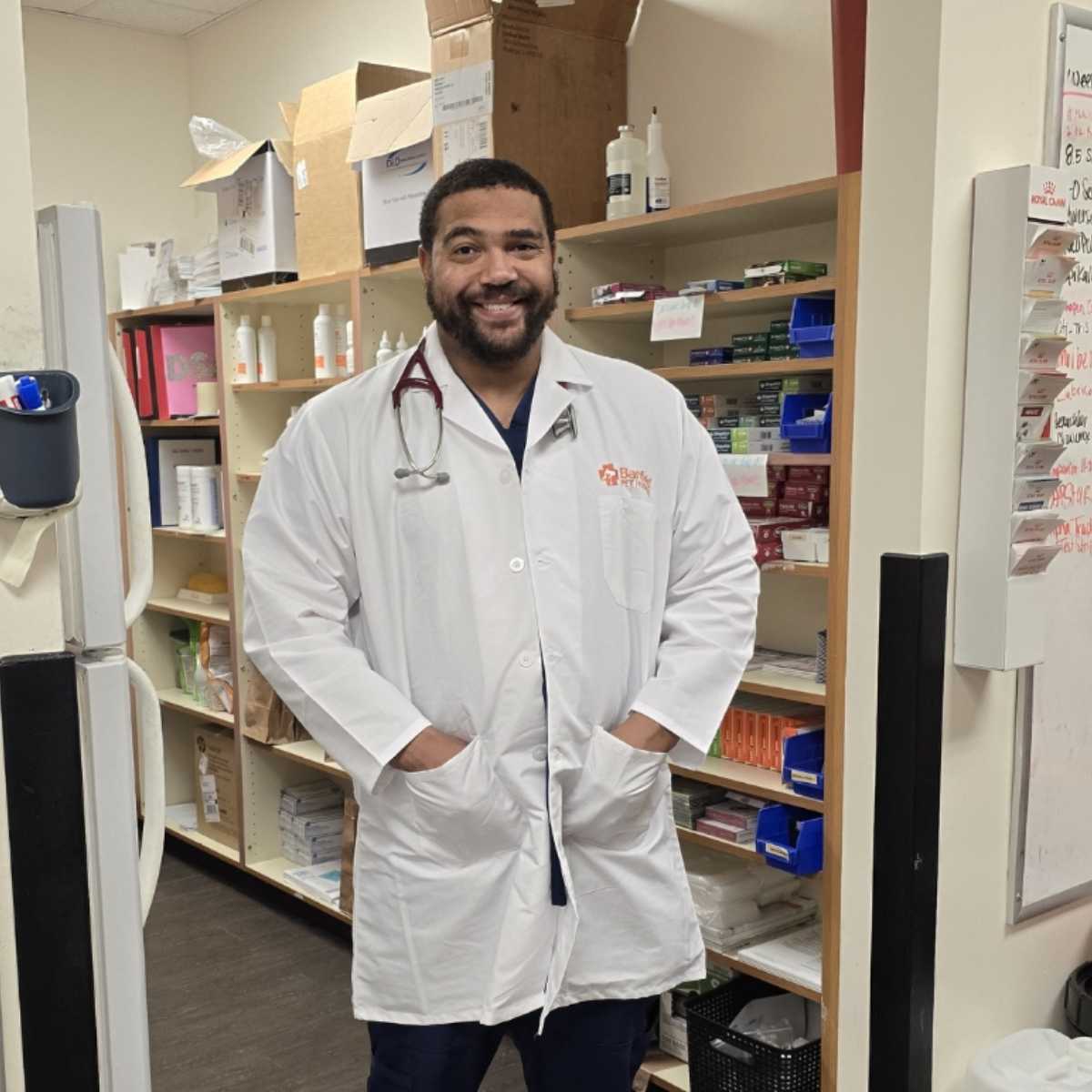 Profile picture of Andres Gibbs, DVM, Veterinarian